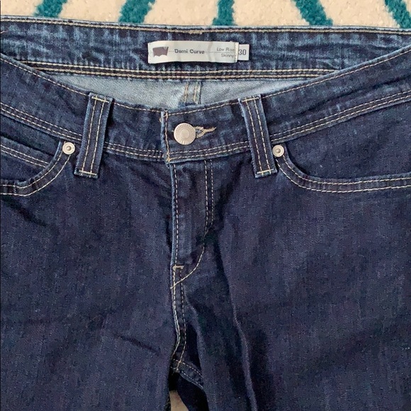 Levi’s Demi Curve Low Rise Skinny Jeans - Picture 2 of 4